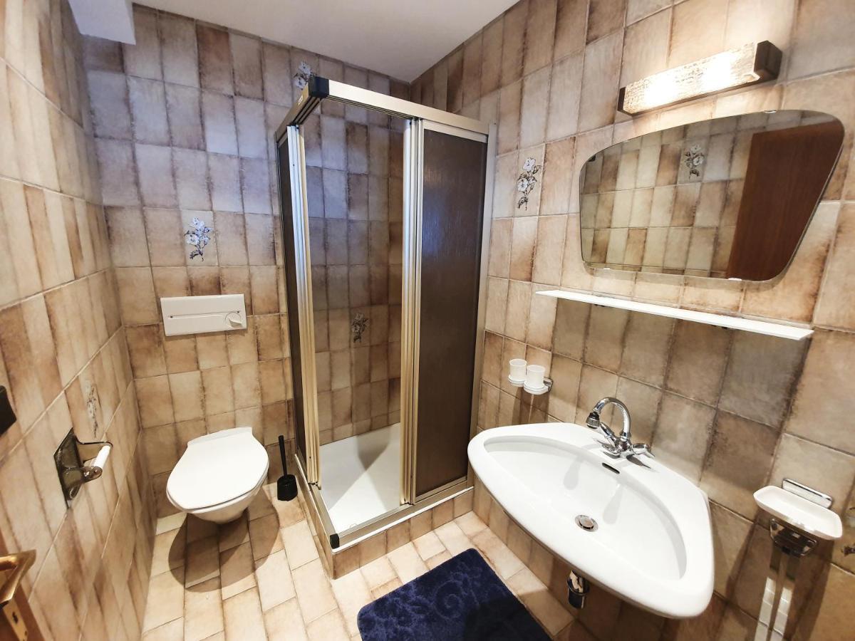 Ferienwohnung Kroell ツェル・アム・ツィラー エクステリア 写真