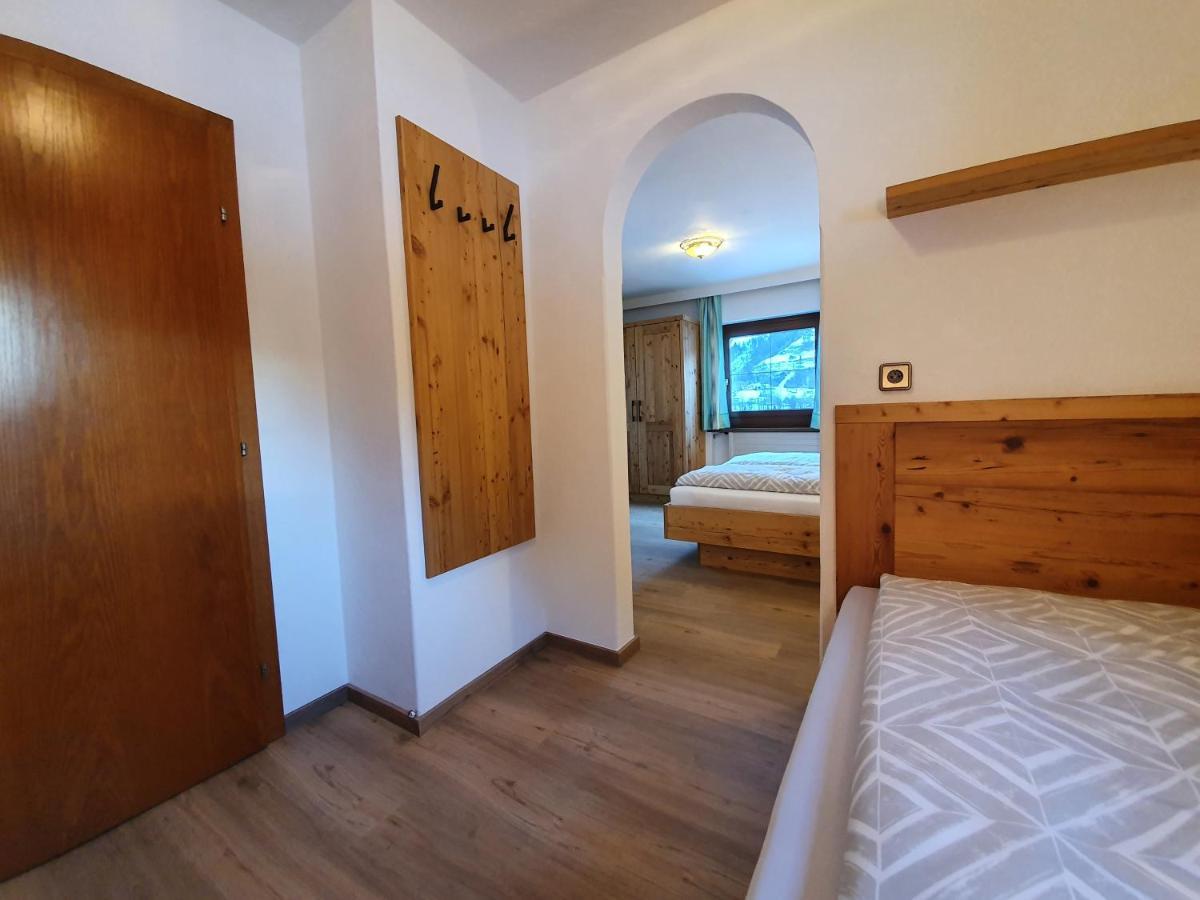 Ferienwohnung Kroell ツェル・アム・ツィラー エクステリア 写真