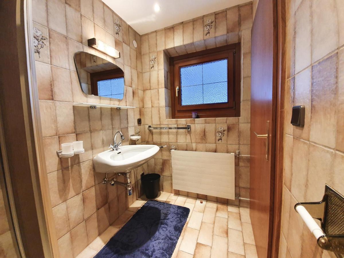 Ferienwohnung Kroell ツェル・アム・ツィラー エクステリア 写真