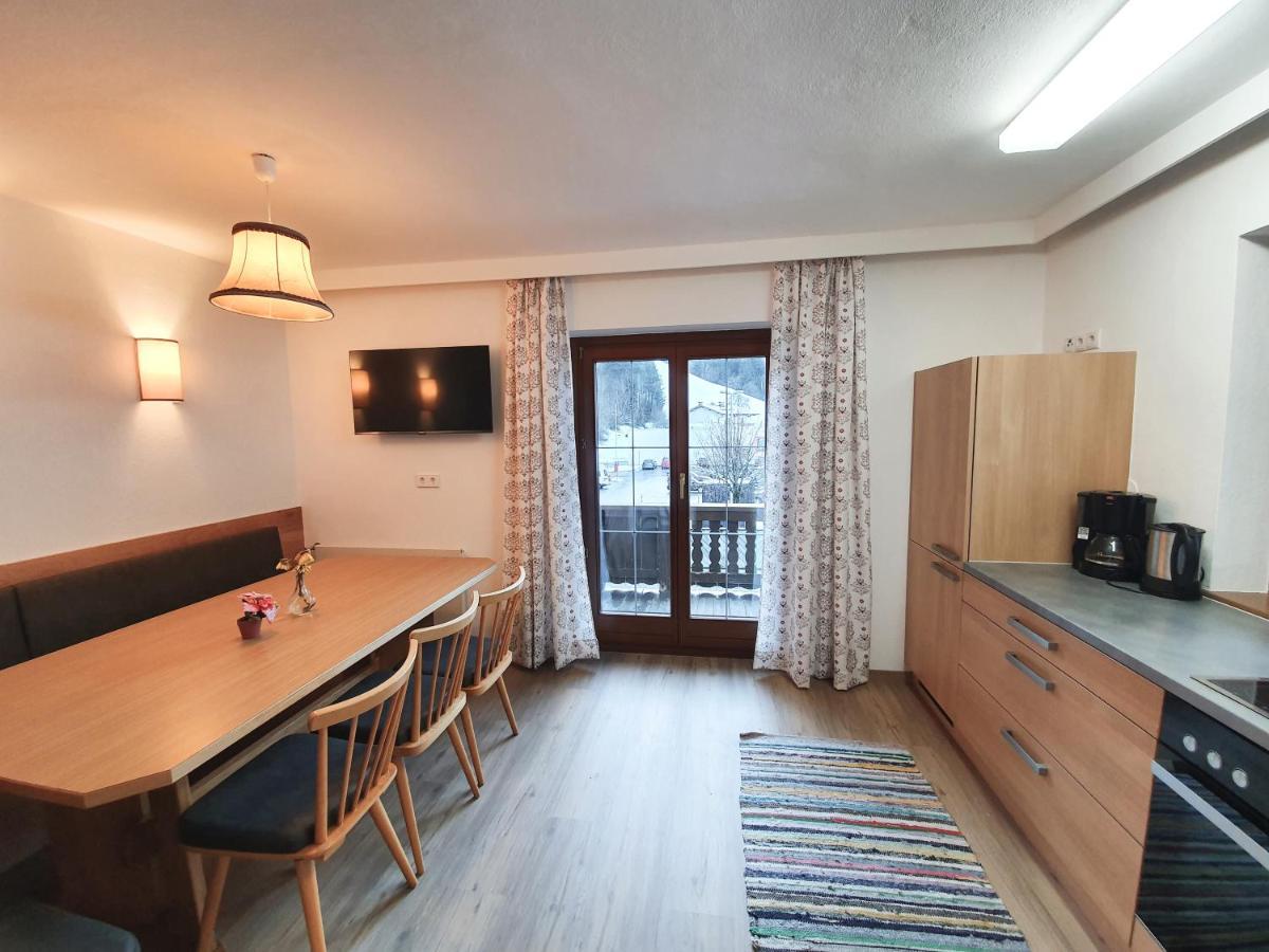 Ferienwohnung Kroell ツェル・アム・ツィラー エクステリア 写真