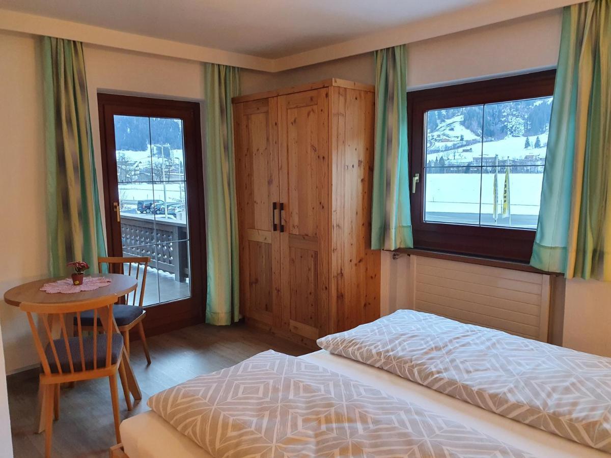 Ferienwohnung Kroell ツェル・アム・ツィラー エクステリア 写真