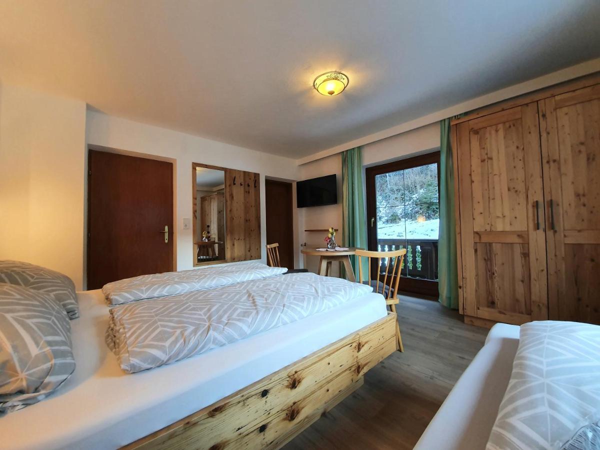 Ferienwohnung Kroell ツェル・アム・ツィラー エクステリア 写真