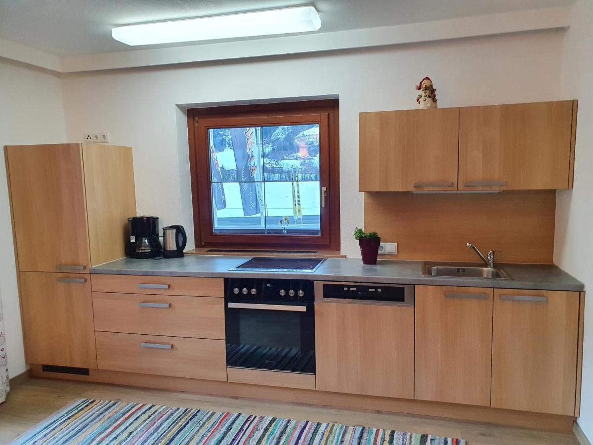 Ferienwohnung Kroell ツェル・アム・ツィラー エクステリア 写真