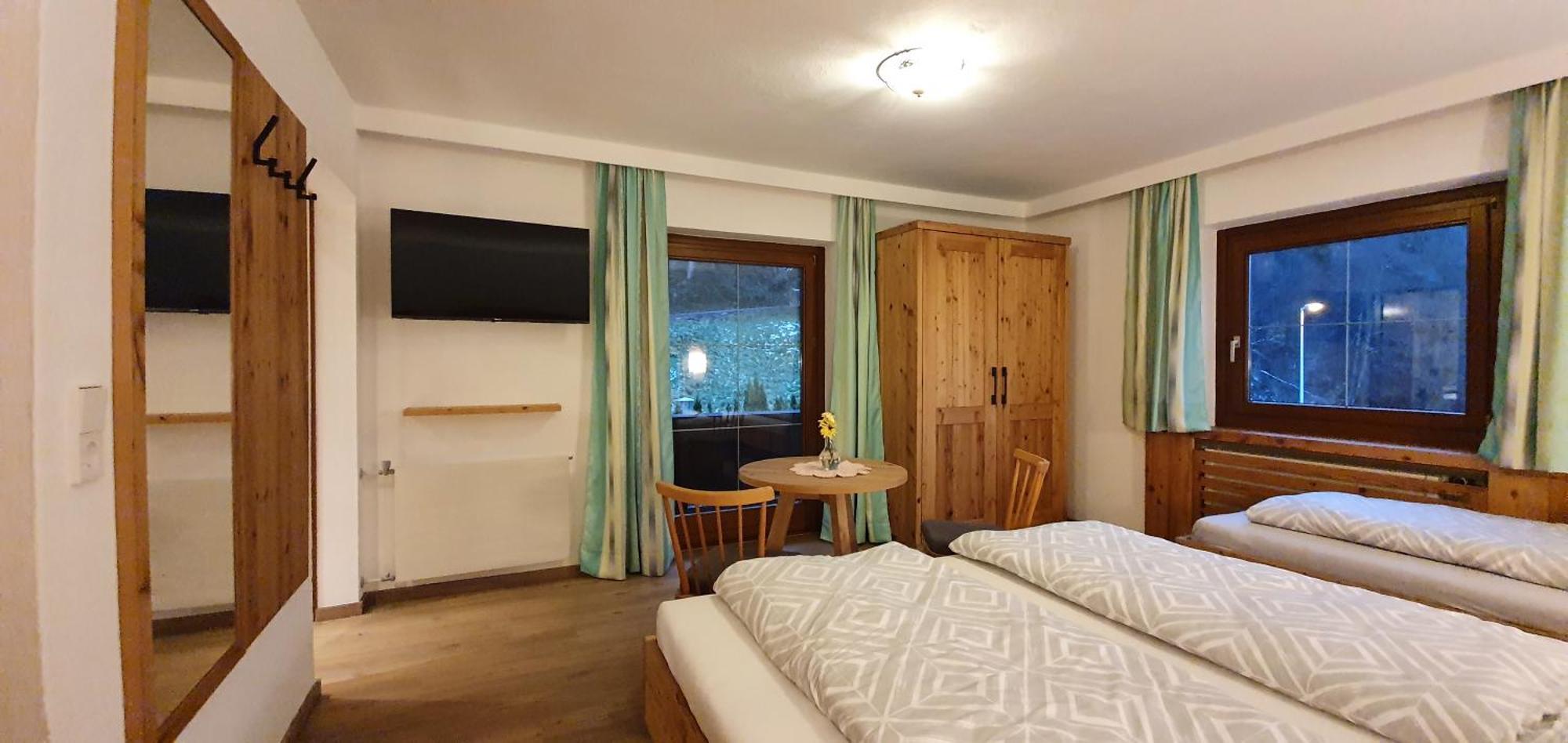 Ferienwohnung Kroell ツェル・アム・ツィラー 部屋 写真