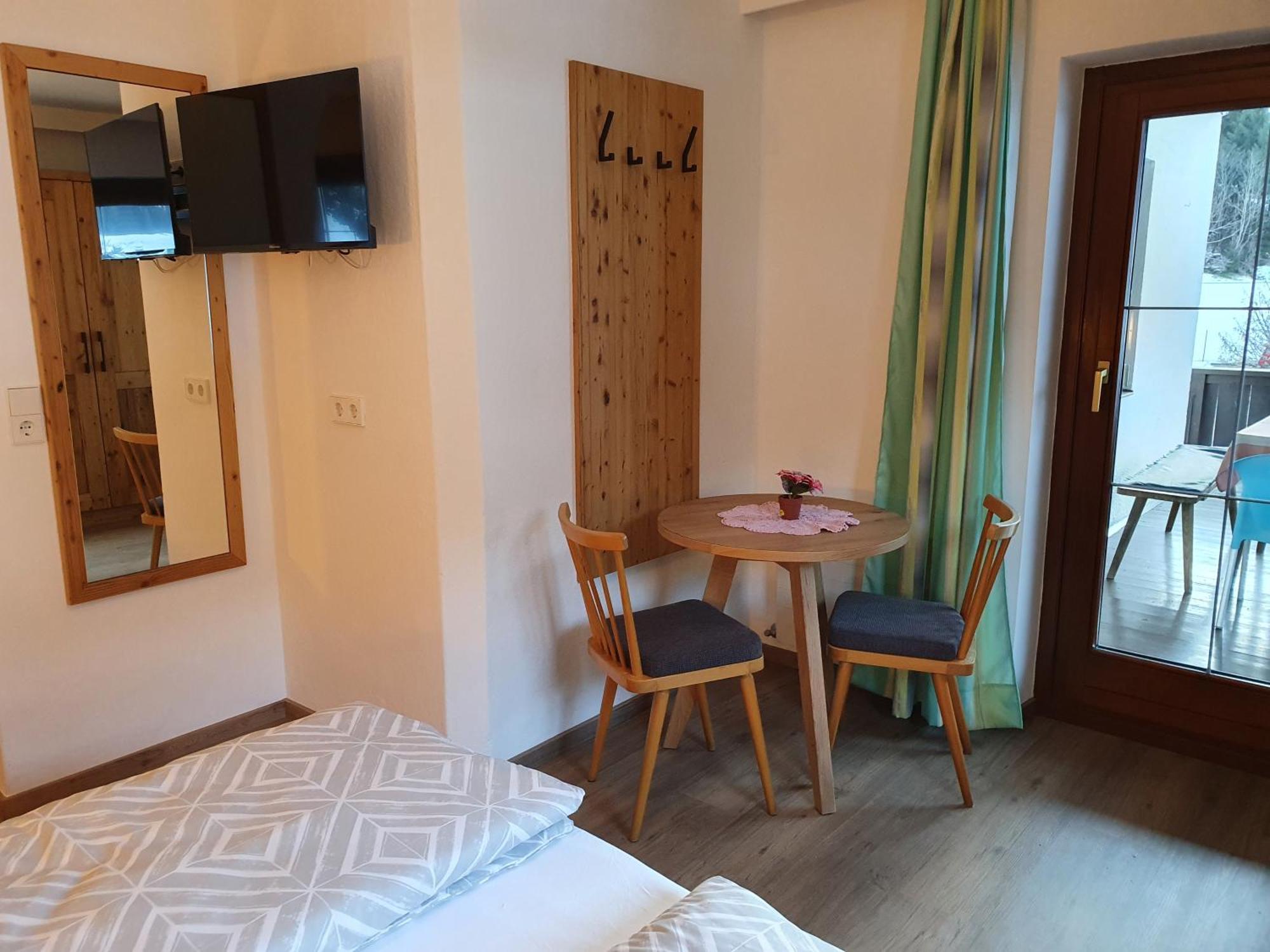 Ferienwohnung Kroell ツェル・アム・ツィラー 部屋 写真